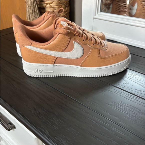Air Force 1 ‘07 LX Nike Men’s 10 Women’s 11.5 Brand New! - Picture 5 of 11